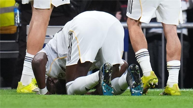 Hasil Real Madrid vs Elche: Los Blancos Menang Meyakinkan 4-1, Terus Tempel Barcelona di Puncak La Liga