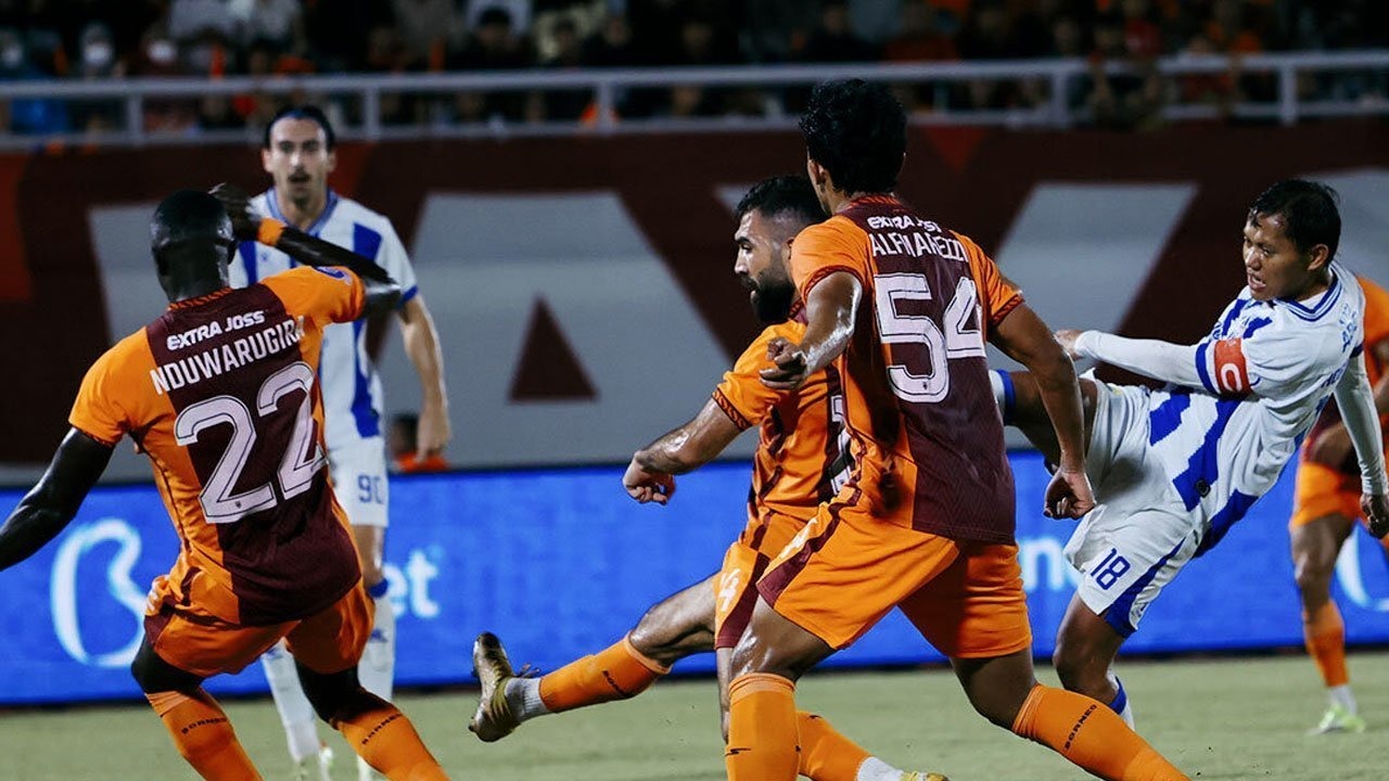 Hasil Borneo FC vs Persib Bandung: Drama VAR Warnai Laga, Beckham Gagal Cetak Gol, Duel BRI Super League Berakhir Imbang