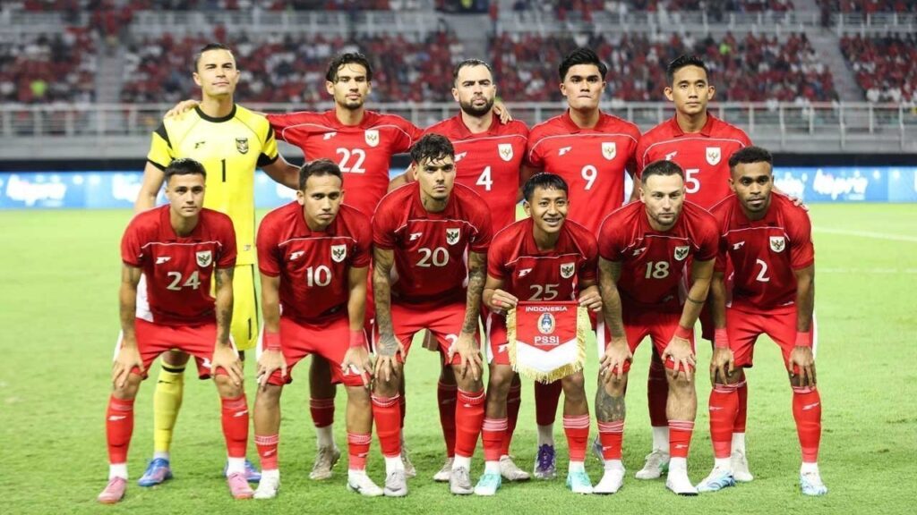 John Herdman Salut dengan Warisan STY dan Patrick Kluivert di Timnas Indonesia: Struktur Pertahanan Fantastis dan Gaya Ekspansif!